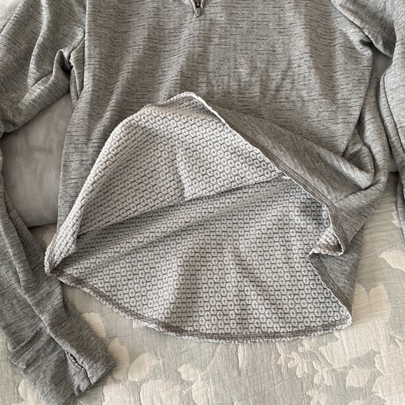 Nike running dri-fit gray women’s light jacket petite - Picture 3 of 6